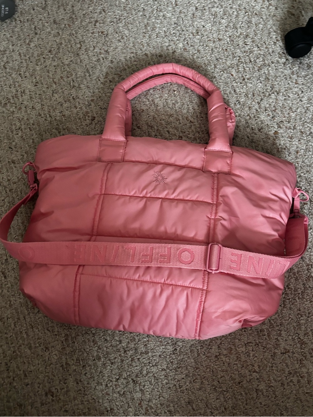 Offline by Aerie Pink Puff Quilted Gym Bag
